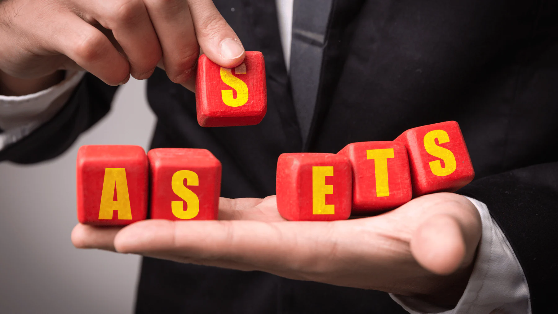 4 Reasons Why Investing in Asset Tracking System is Important for Your Business