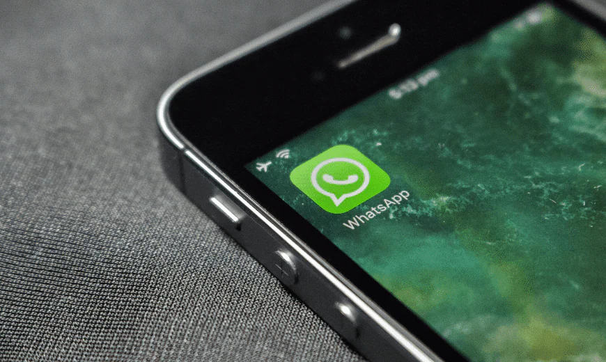 8 Ways to Use WhatsApp Integration to Promote Business Growth