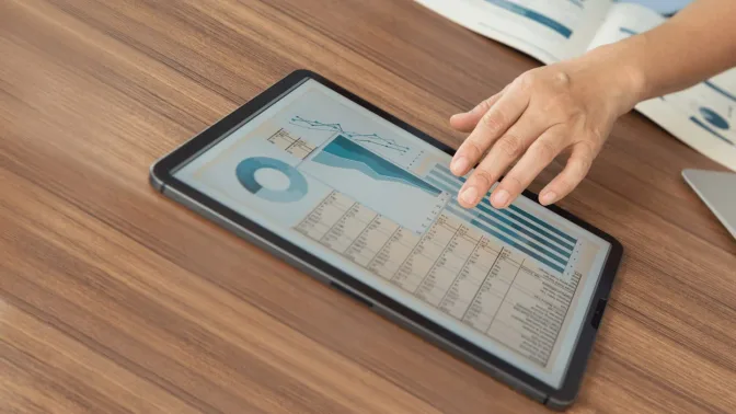 17 Best Business Expense Tracking Software for You in 2026