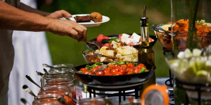 4 Ways Centralizing Catering with Software for Inventory Management