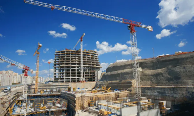 8 Reasons Cloud-Based Construction Software Can Boost Project Efficiency