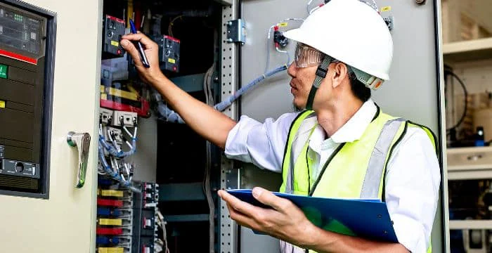 What are Electrical Contractors? electrical contractors